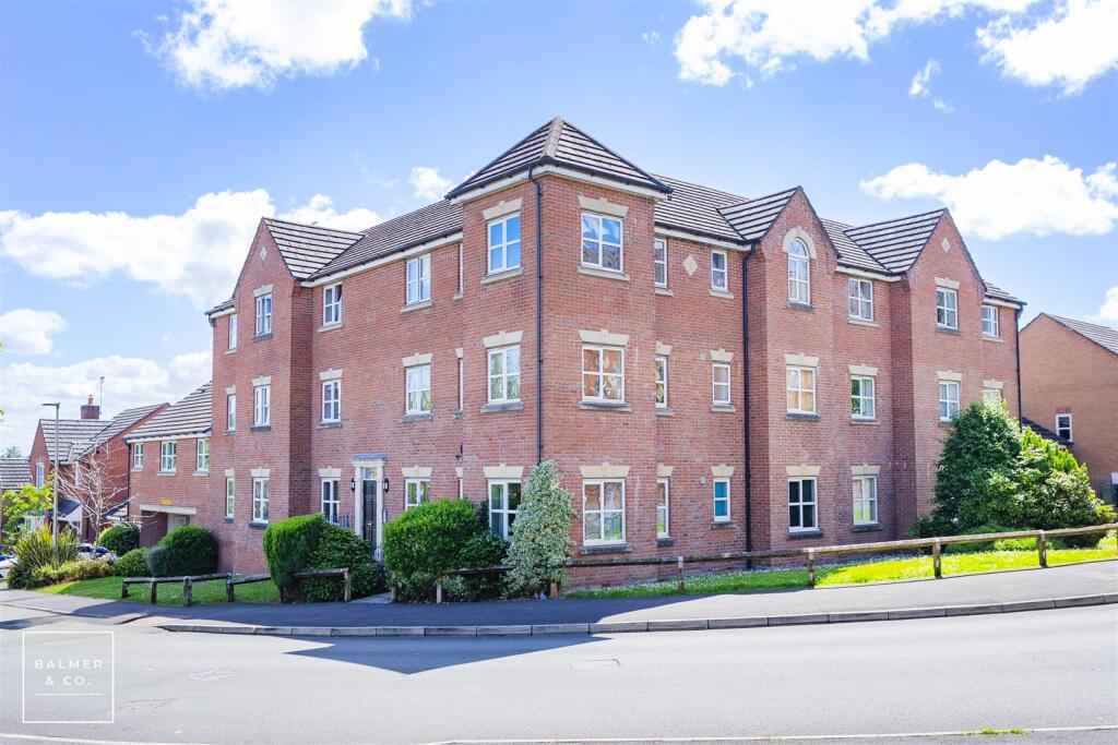 Main image of property: Gadbury Fold, Atherton, M46