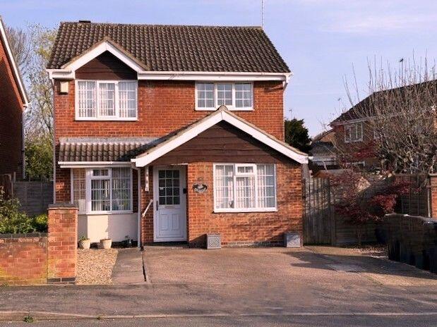 Main image of property: OAKPITS WAY, RUSHDEN