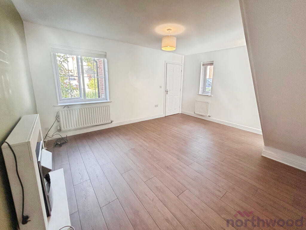 House in Bury, Greater Manchester - View 4