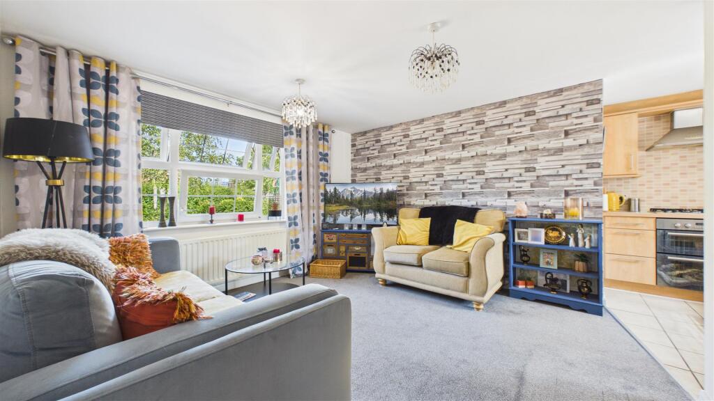Apartment in Peterborough - View 2