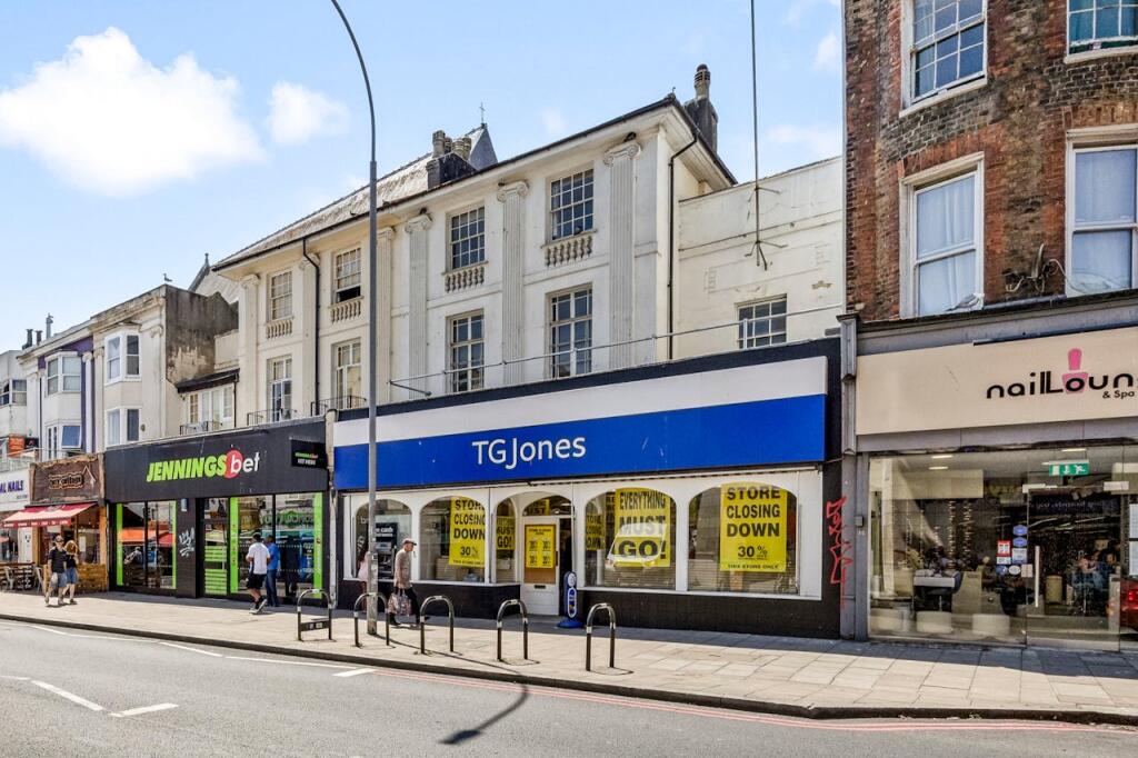 Main image of property: 37 London Road, Brighton, BN1 4JB