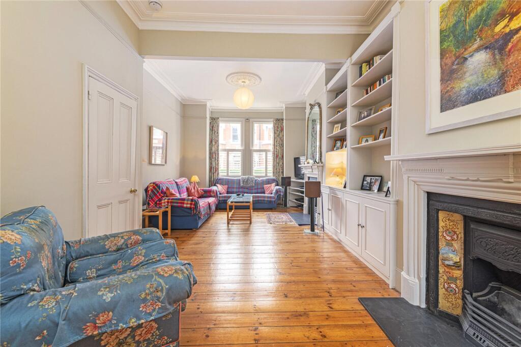 House in London - More