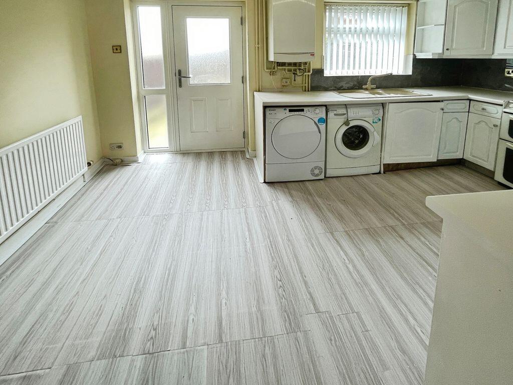 Ryecroft Avenue, Tottington photo 5