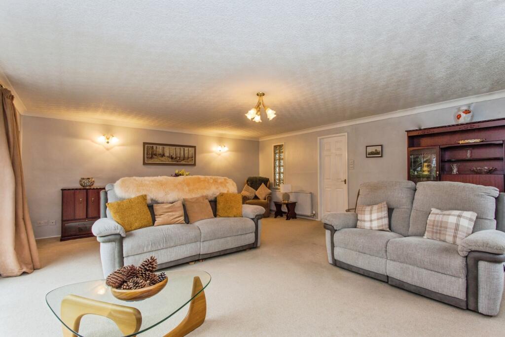 Higher Meadow, Leyland, Lancashire, PR25 photo 4