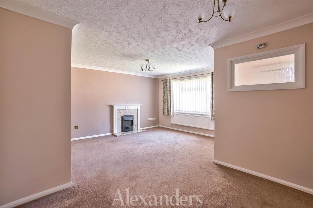Sycamore Close, Melton Mowbray photo 4