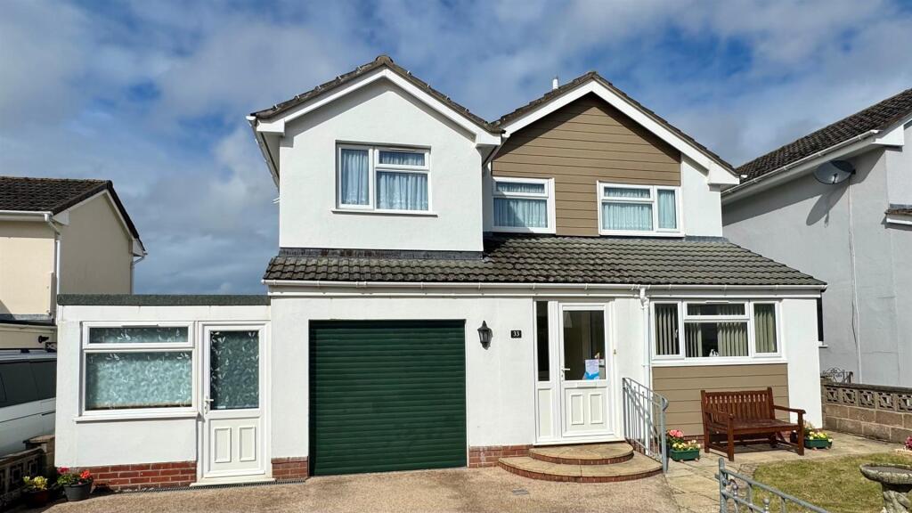 5-bed detached on Braunton, £495,000
