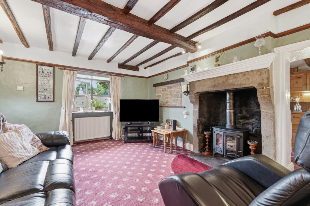 House in Derbyshire Dales, Eyam - View 3
