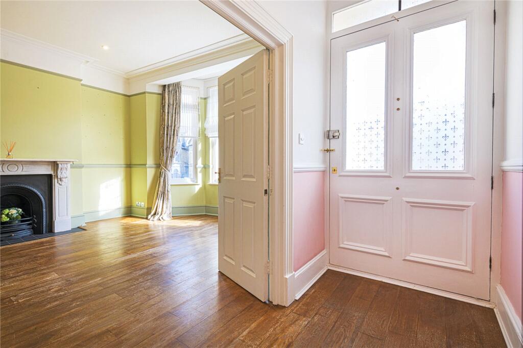 House in London - View 4