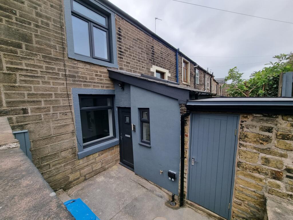 Main image of property: Walkers Lane, Springhead, Oldham