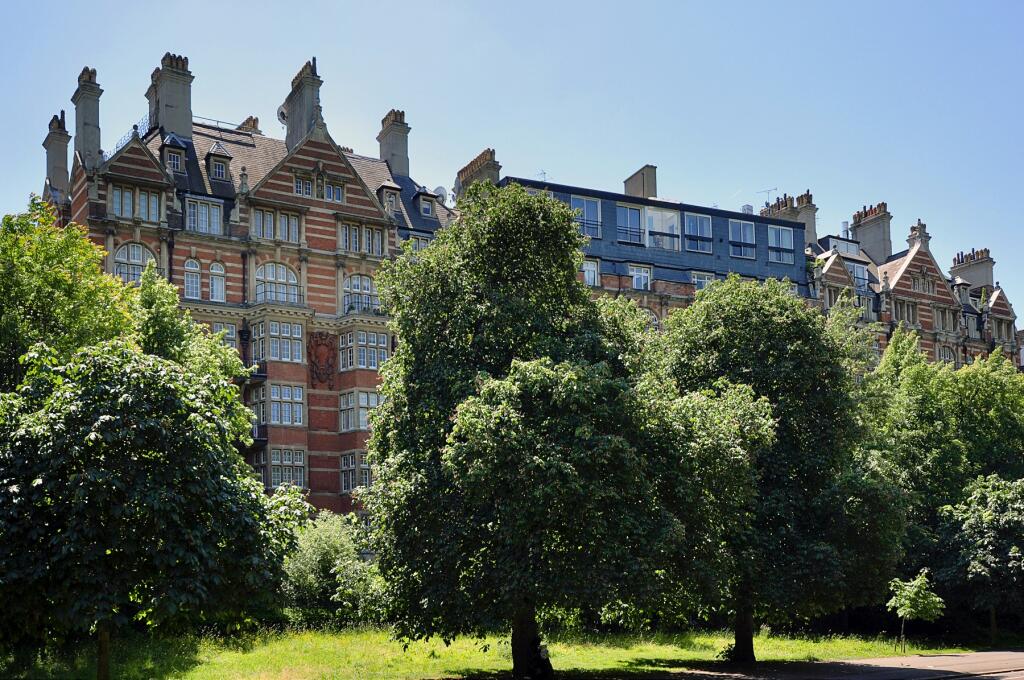 4 bedroom flat for rent