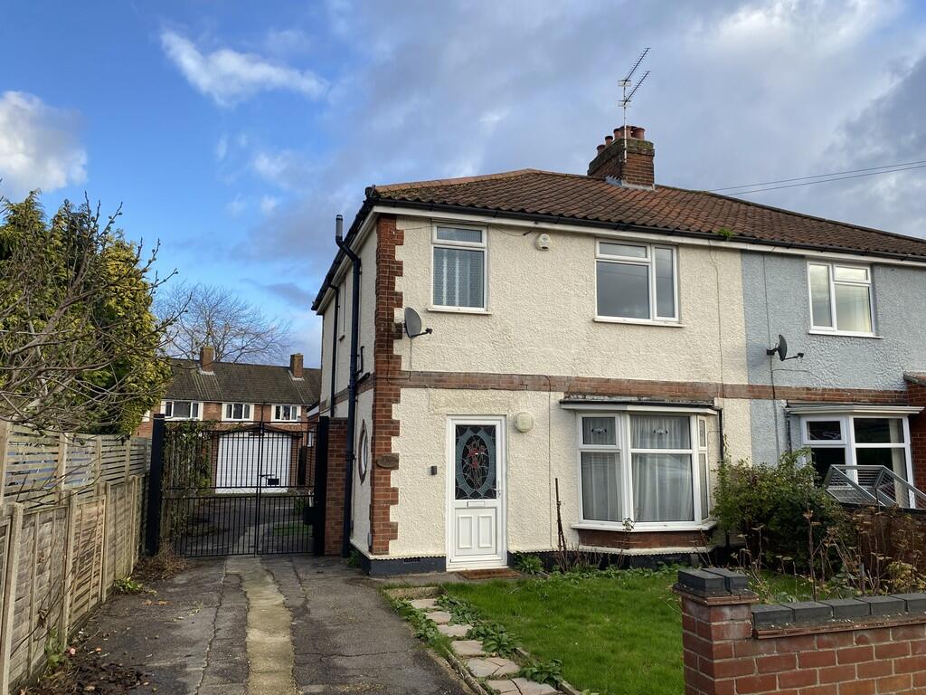 3-bed semi-detached on Aurania Avenue, Norwich, £375,000