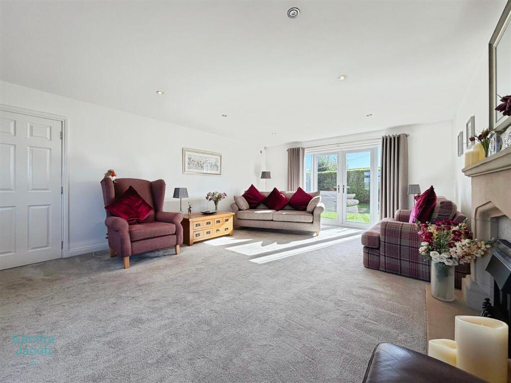 House in Newark and Sherwood, Gorsethorpe, Kings Clipstone - View 2