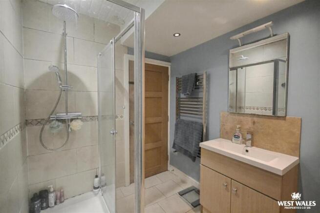 Annexe Bathroom