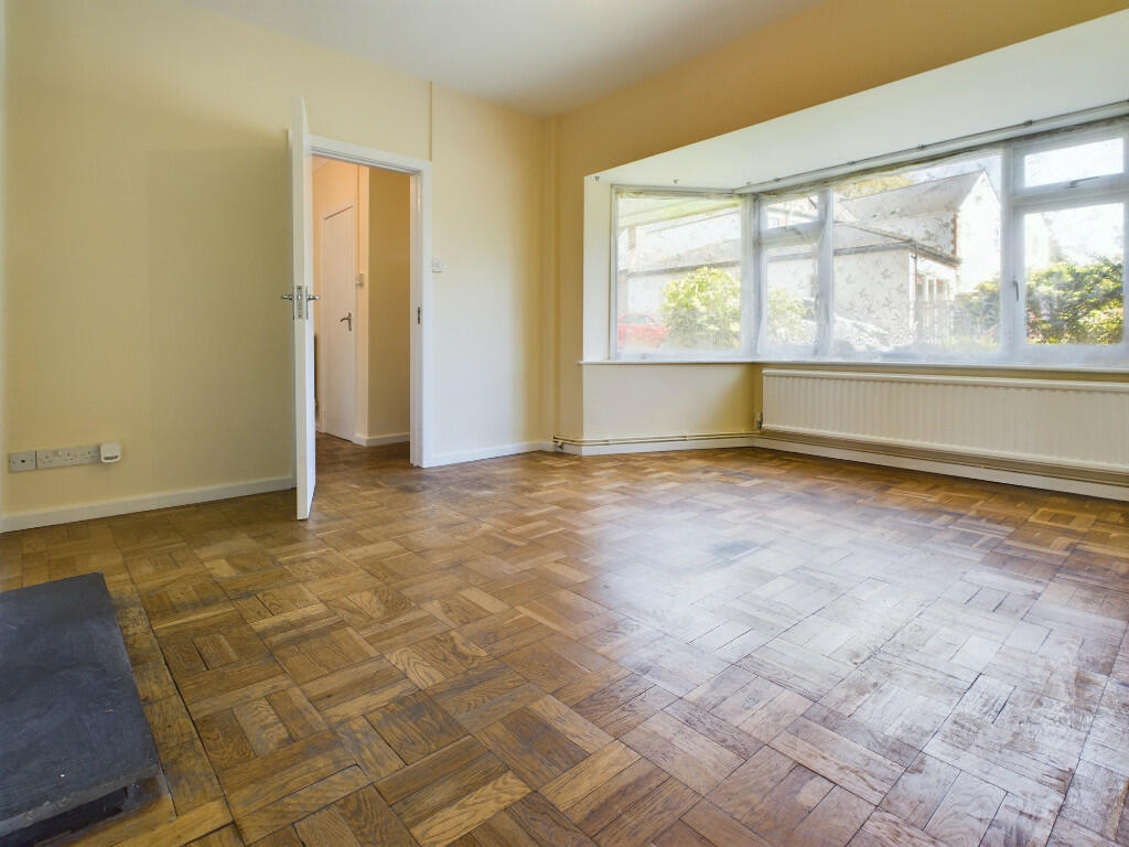 House in Monmouthshire, Usk - More
