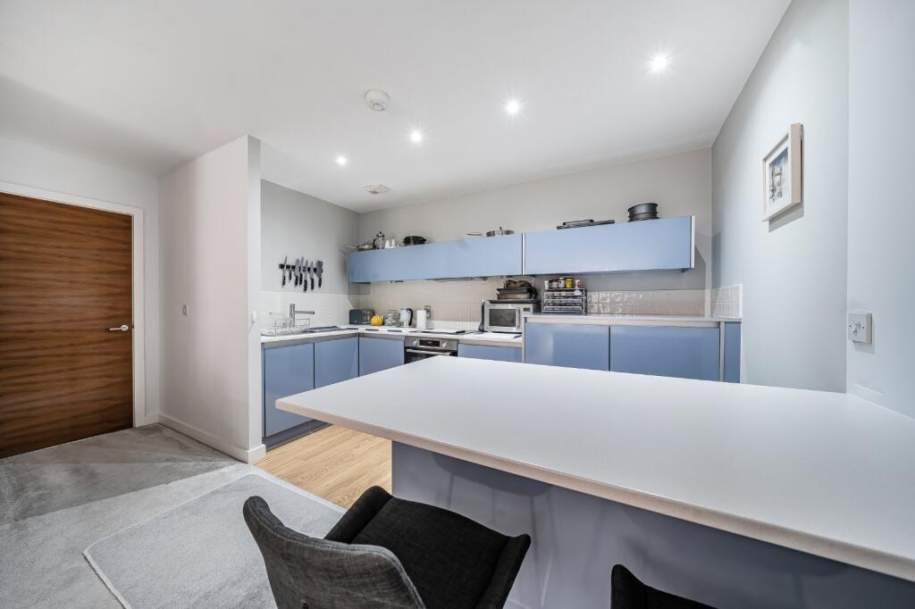 Apartment in Birmingham, Jewellery Quarter - View 5