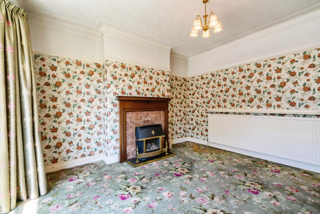 House in Salford, Greater Manchester - View 5