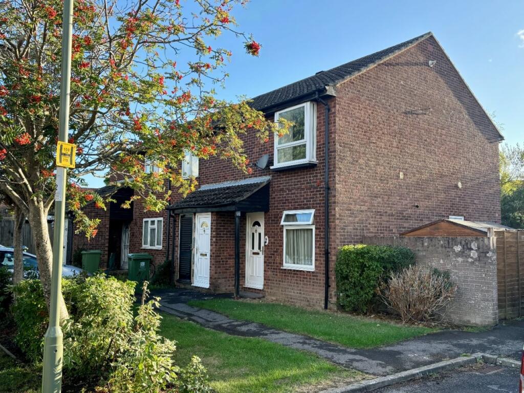 Main image of property: Titchfield Common