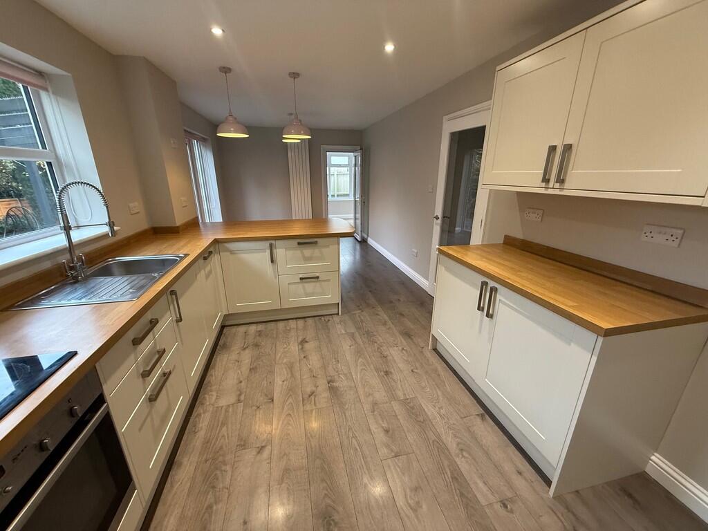 Viking Way , Thurlby, Bourne photo 2