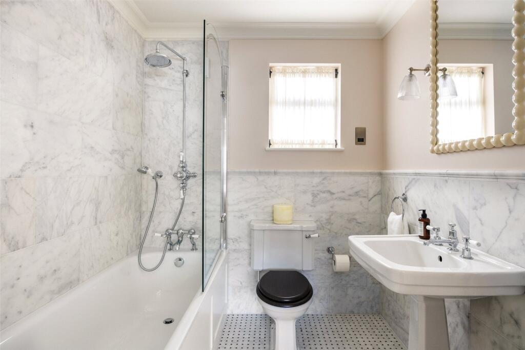 4 bedroom terraced house for rent