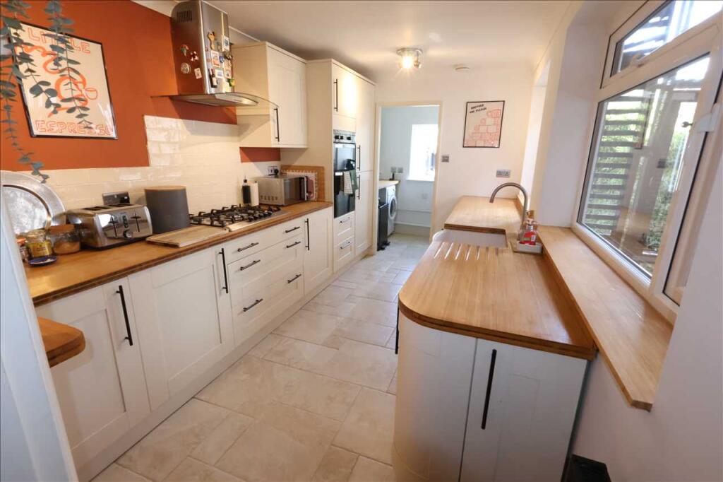 House in Milton Keynes, Wolverton and Greenleys - More