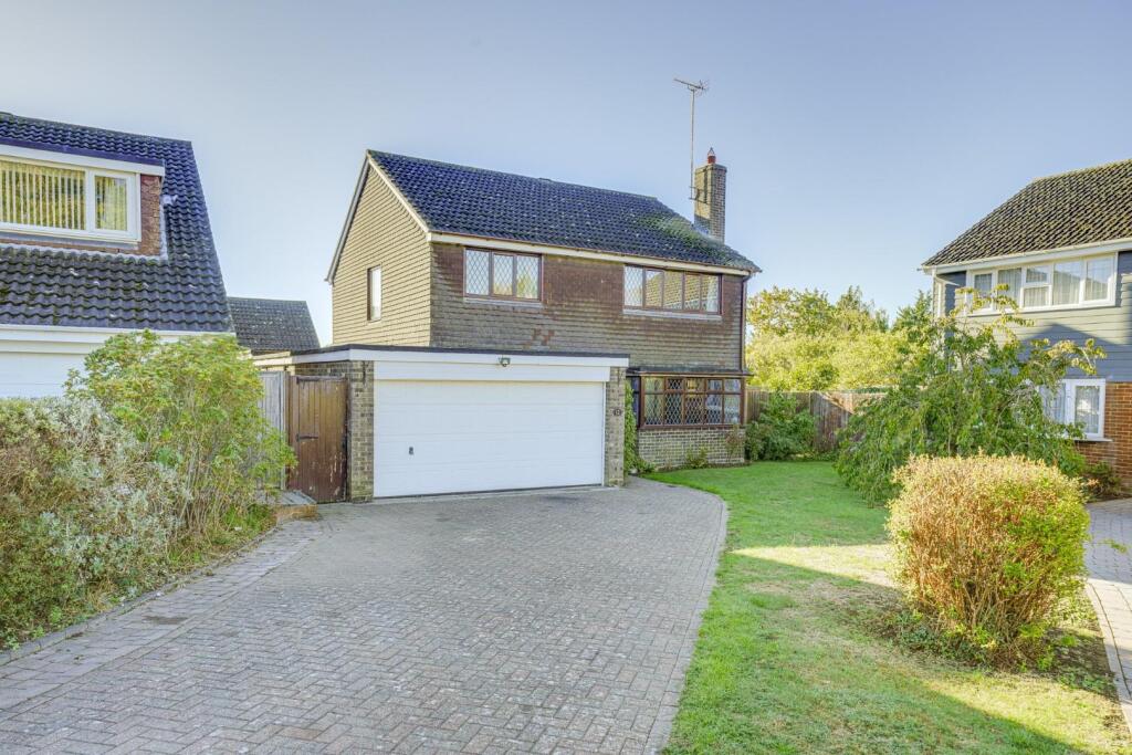 Main image of property: Manor Drive, Stewkley, Leighton Buzzard
