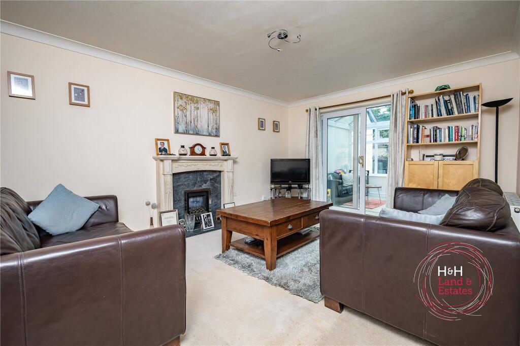 94 Pear Tree Park, Holme, Carnforth, Cumbria photo 4