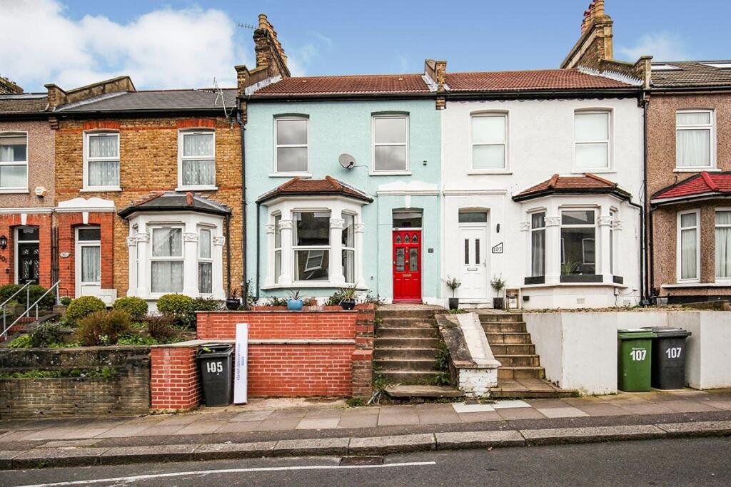 Main image of property: Braidwood Road, London, SE6