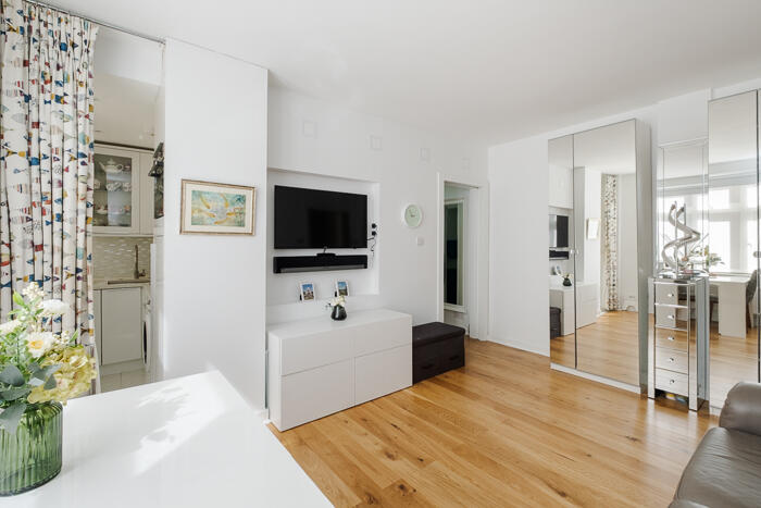 Apartment in London, City of London - View 4