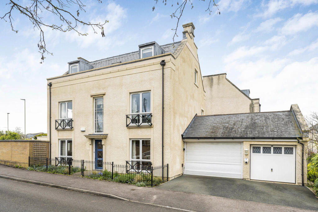 Main image of property: Lexington Square, Cheltenham, Gloucestershire, GL52