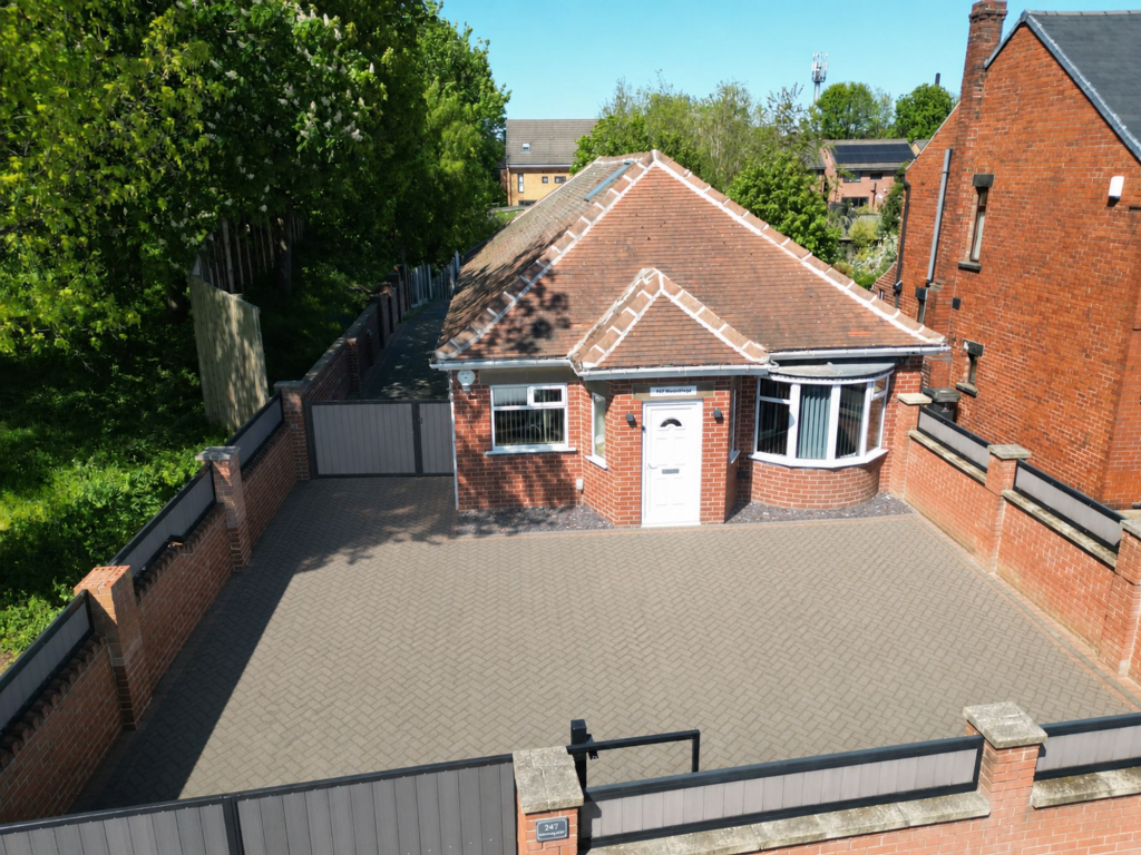 Main image of property: Dodworth Road, Barnsley, S70
