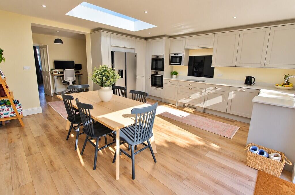 House in Fareham, Hampshire - View 3