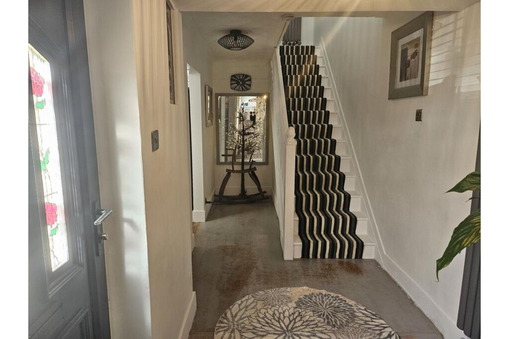 House in Milton Keynes - More