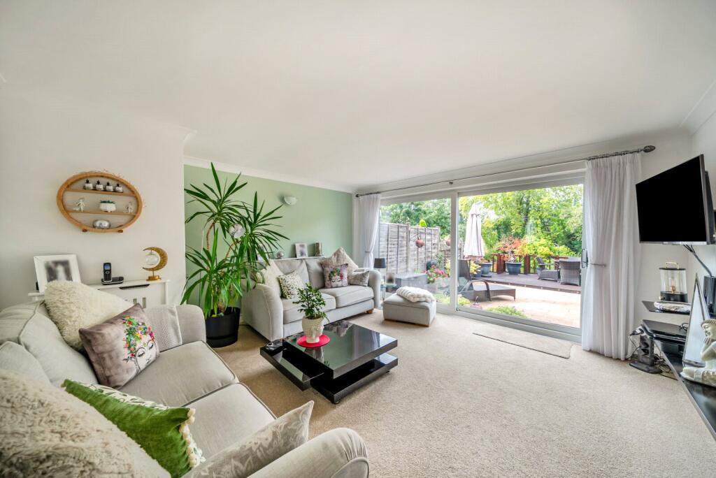 House in Kingston upon Thames - View 4