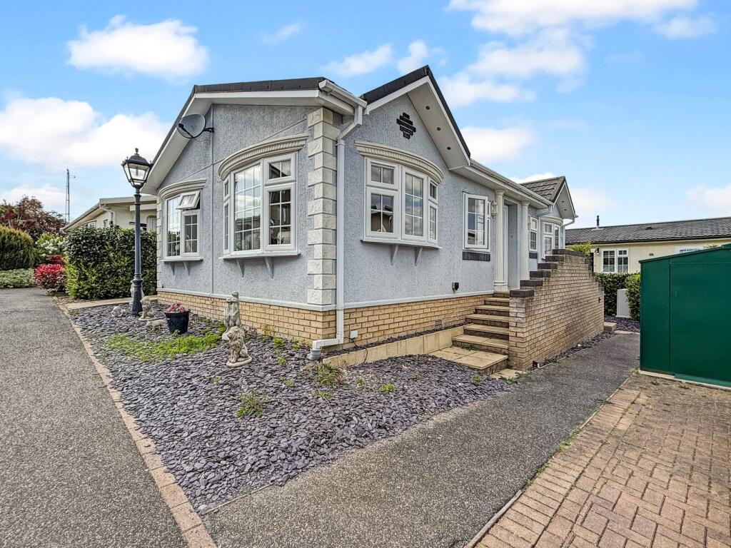 Main image of property: Kingsmead Park, Coggeshall Road , Braintree, CM7