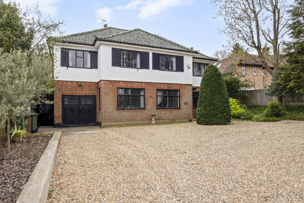 Main image of property: The Warren, Carshalton, Surrey, SM5