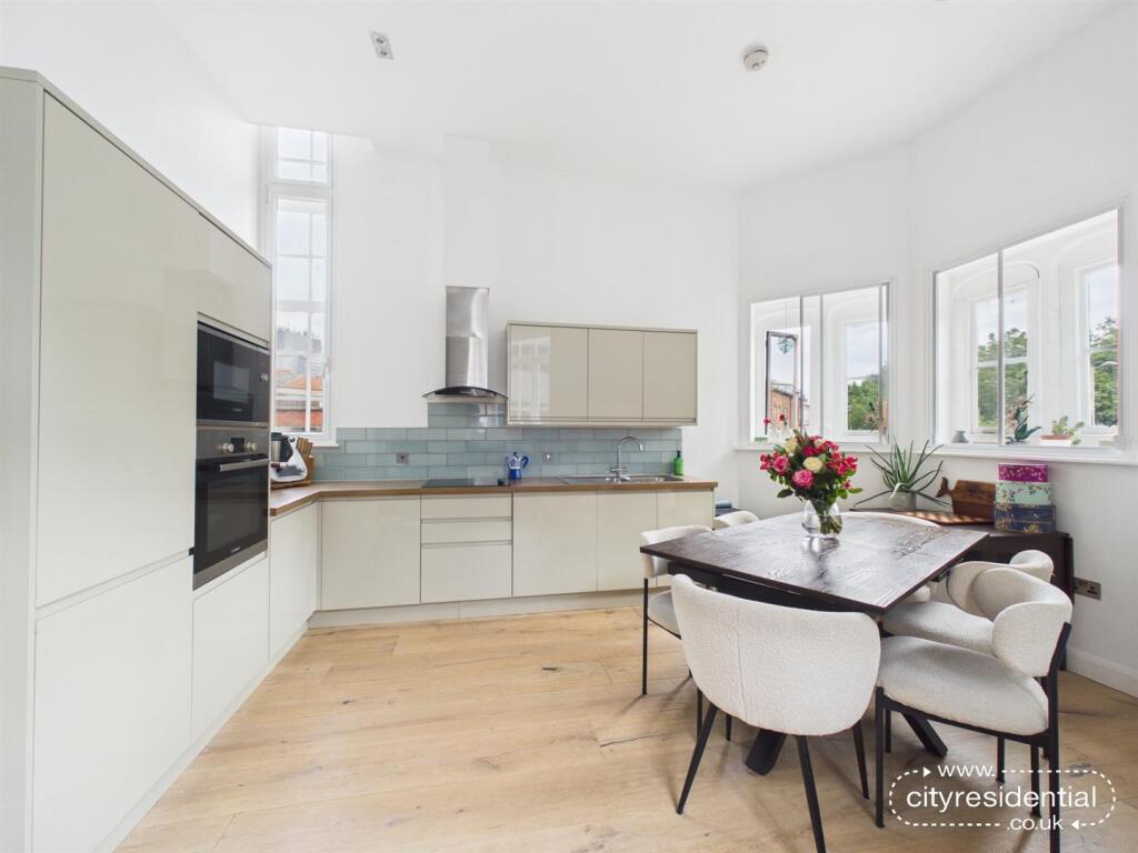 Apartment in Liverpool - View 2
