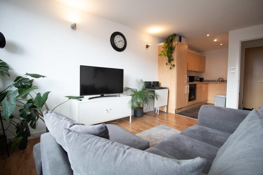 Main image of property: Queens Road, Nottingham