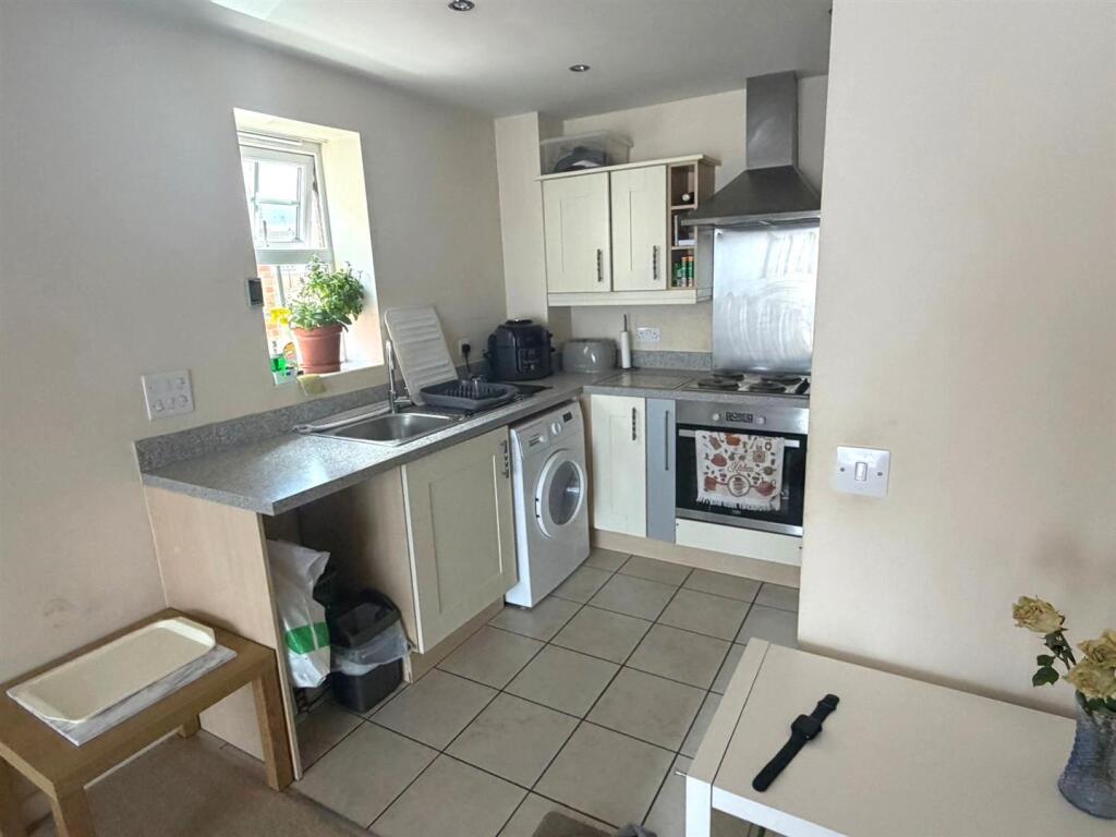 Apartment in Leicester - View 4