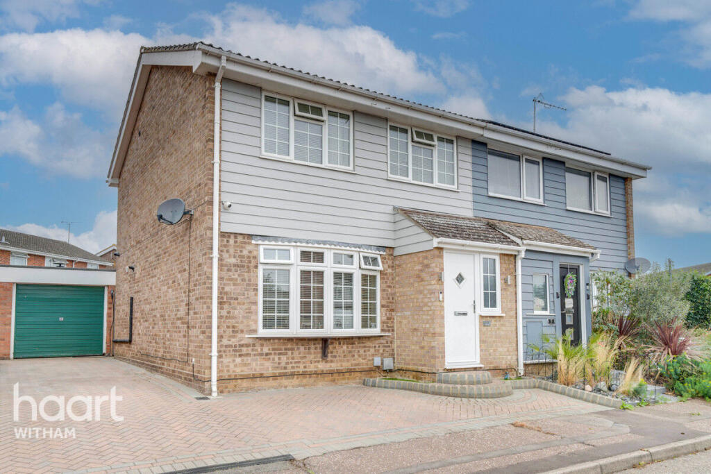 3-bed semi-detached on Campion Way, Witham, £350,000