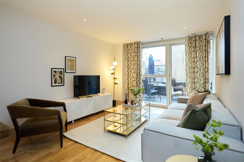 Main image of property: Great Suffolk Street, London, SE1