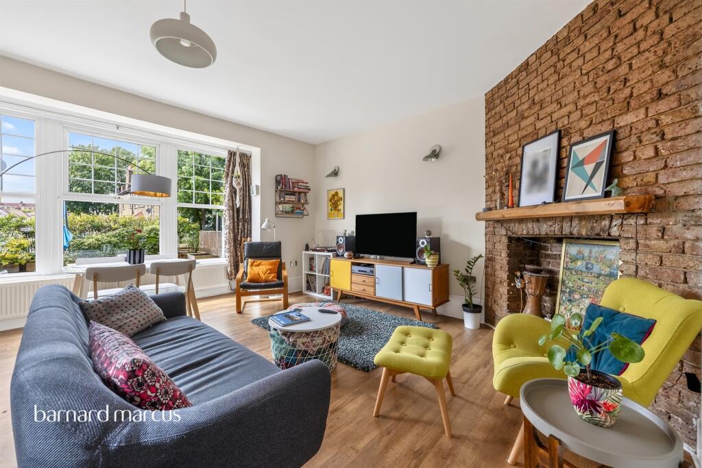 Mitcham Park, Mitcham - View 5