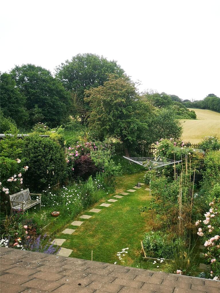 Pine View, Bridport, Dorset, DT6 photo 2