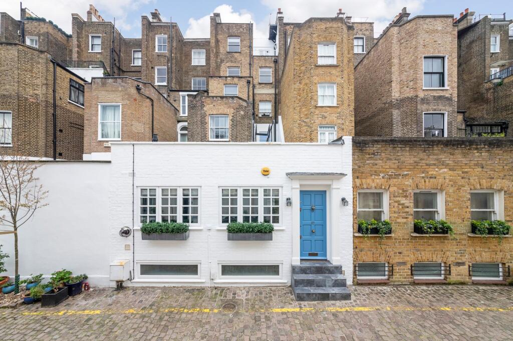 Main image of property: Queen's Gate Mews, South Kensington, London, SW7