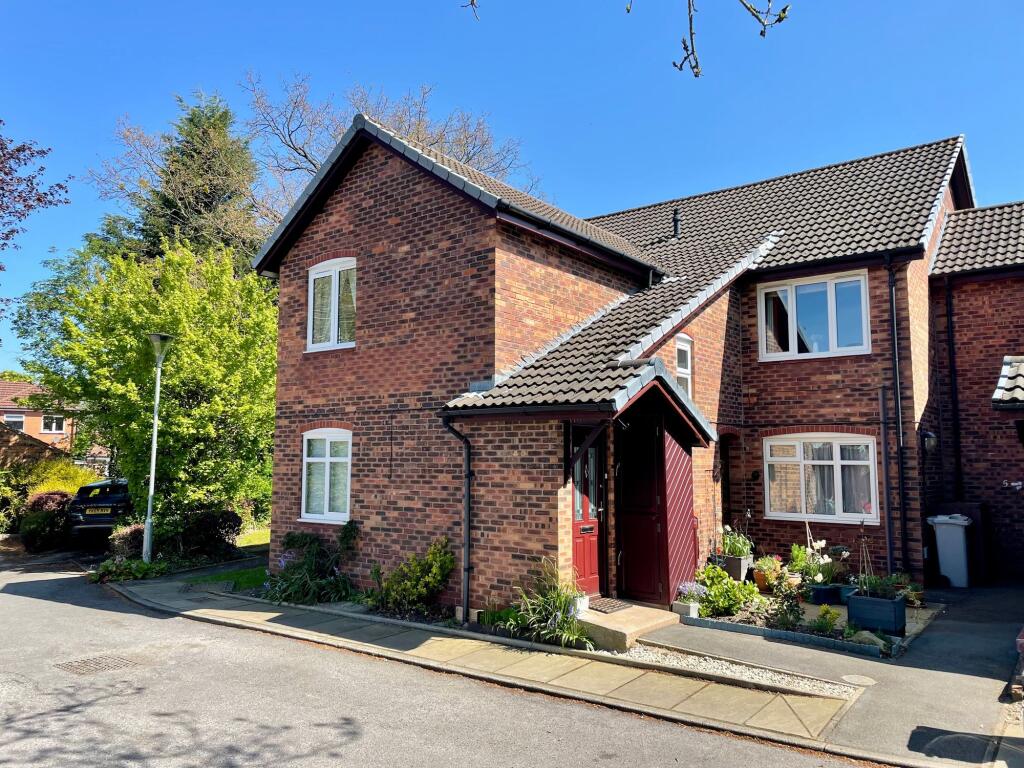 Main image of property: Nightingale Close, Wilmslow, SK9
