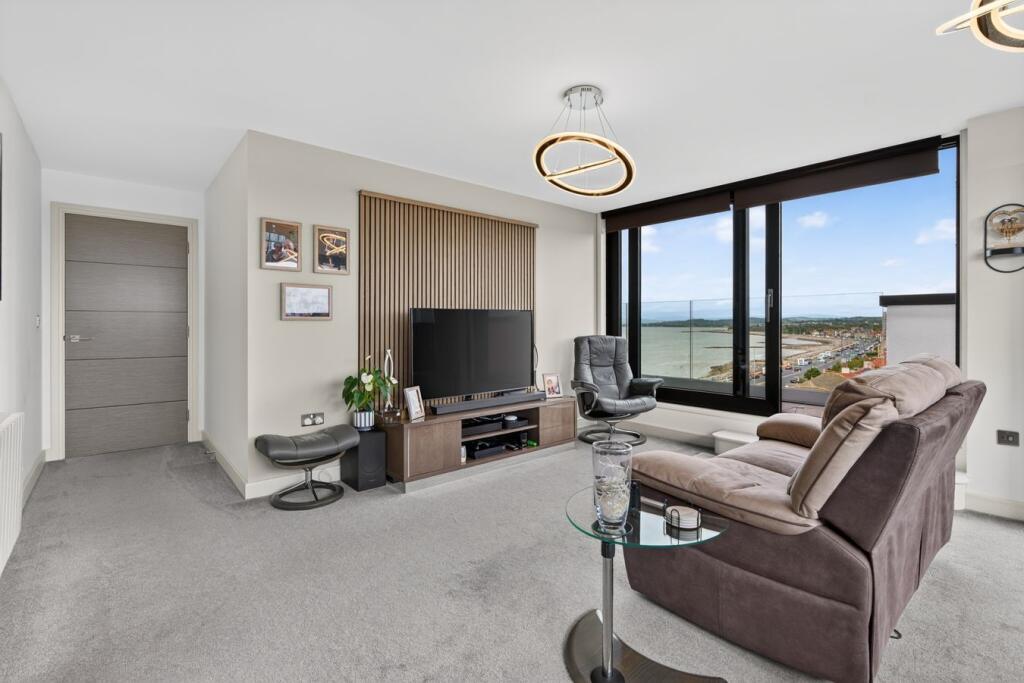 Apartment in Lancaster, Great Wood, Morecambe - View 5