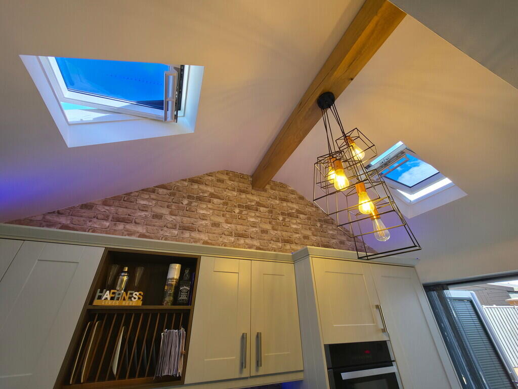 House in Newcastle-under-Lyme, Kidsgrove - More