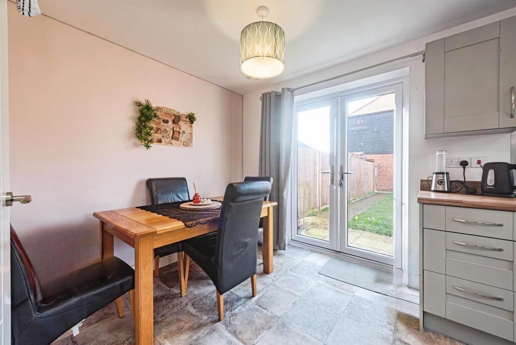 House in Basingstoke and Deane, Dummer - View 4