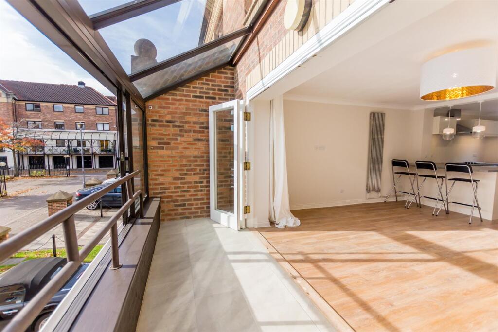 House in York, Clementhorpe, Bishophill - View 3