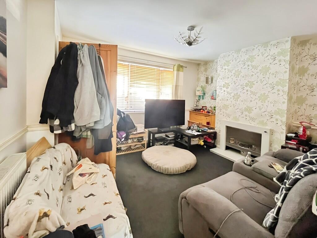 Stonehill Avenue, Birstall, Leicester photo 3