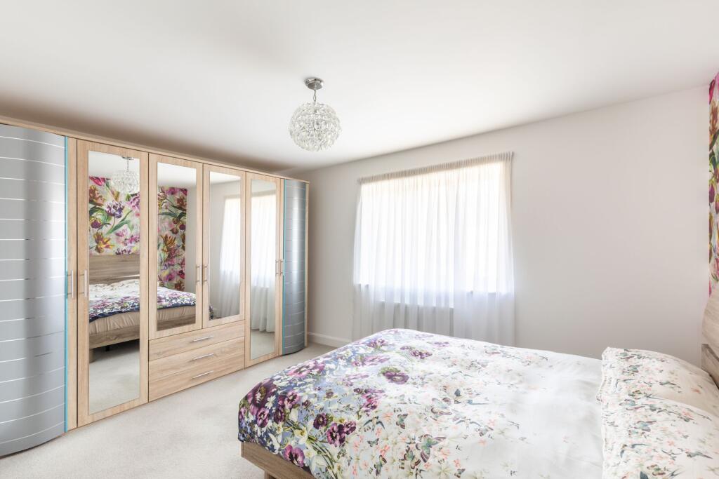 House in Redhill - More